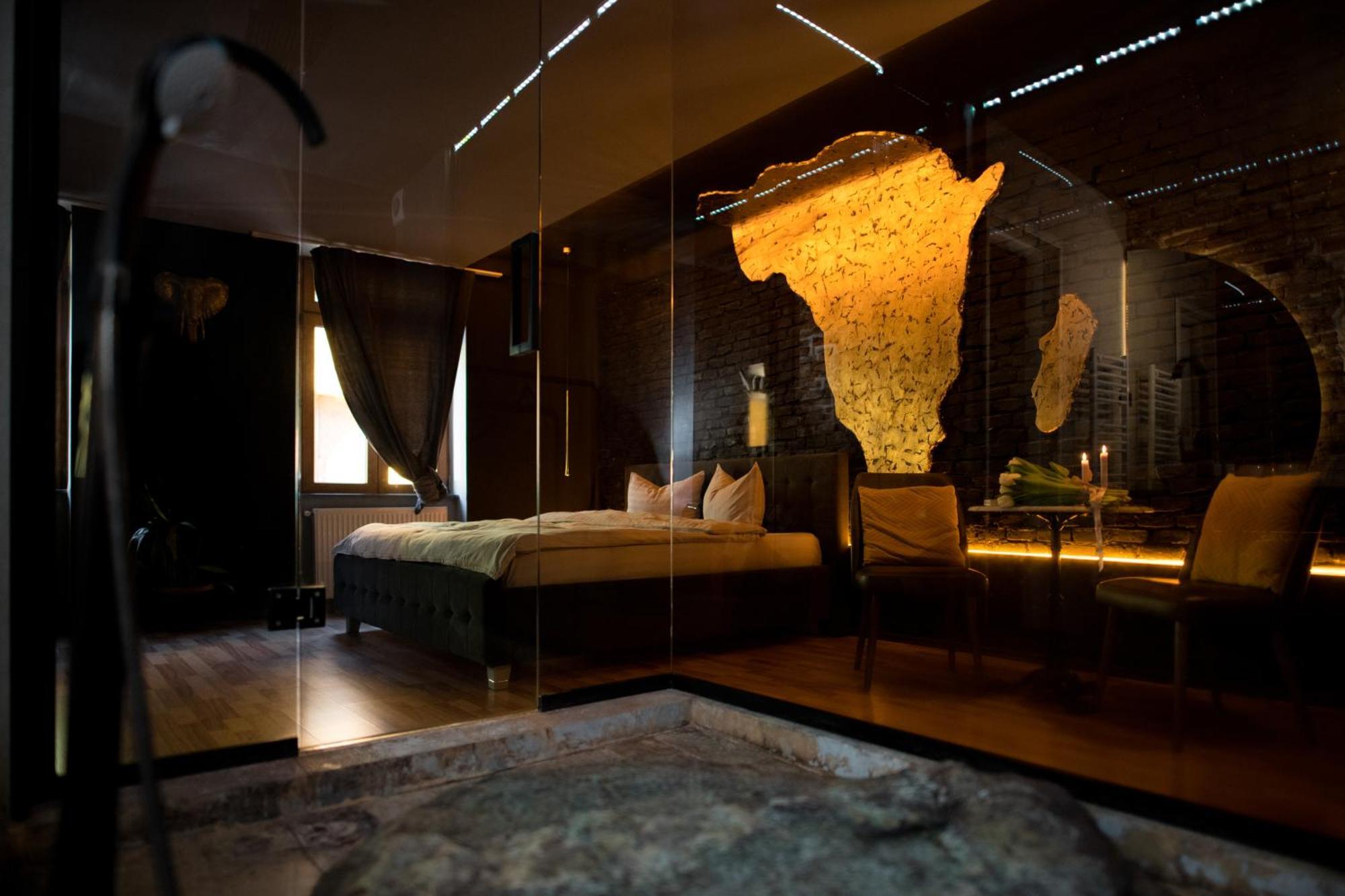 World Studio Africa Sibiu Bagian luar foto