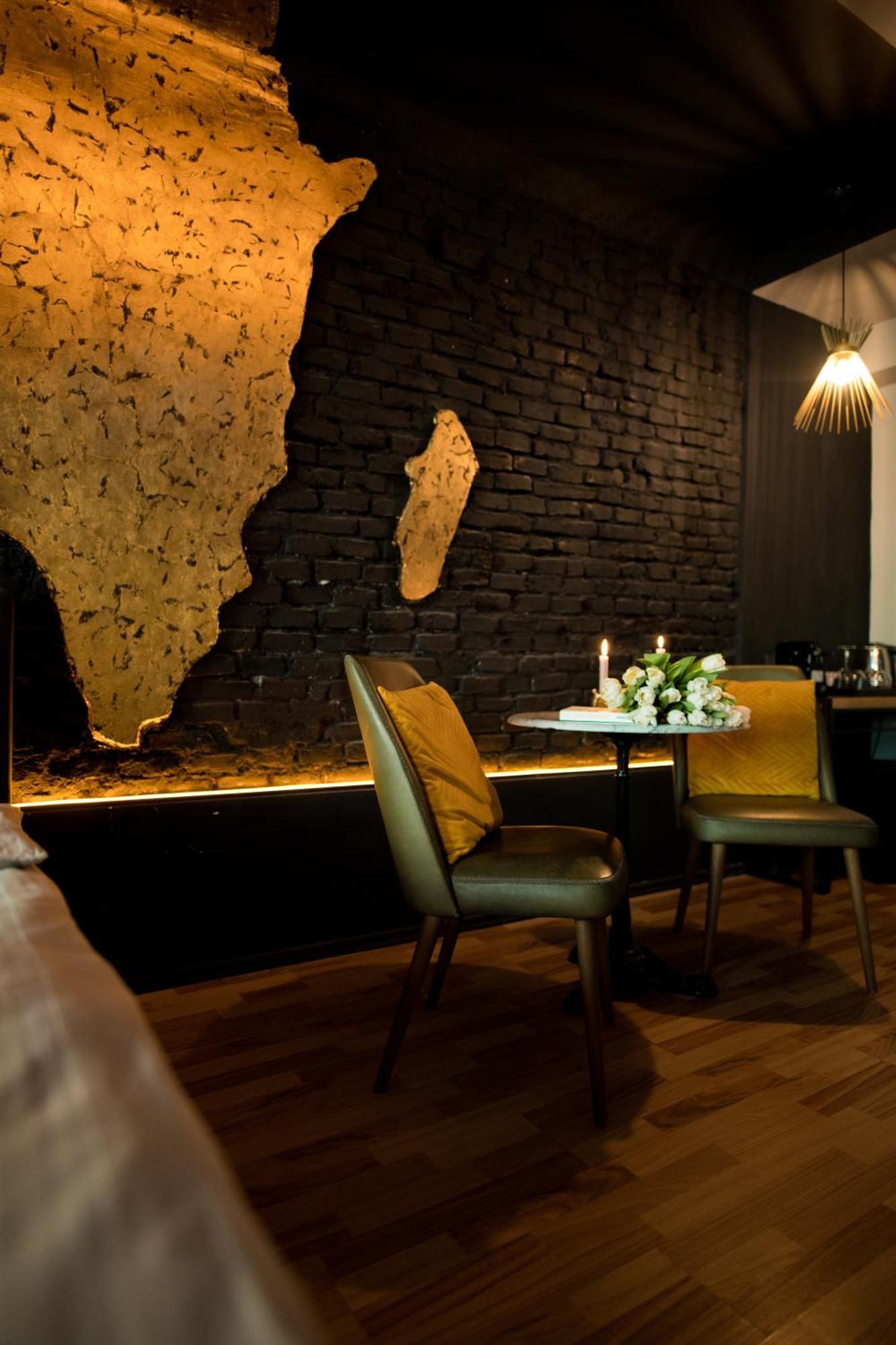 World Studio Africa Sibiu Bagian luar foto